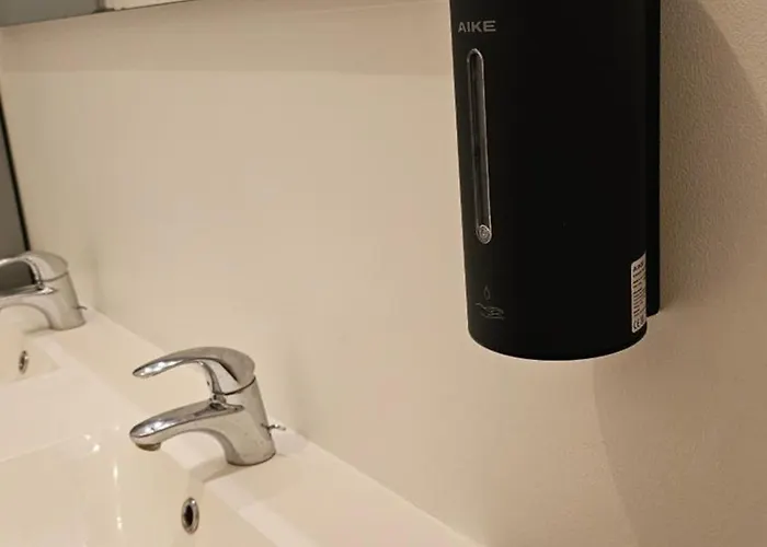 Bed To Rent - Maison Calme Avec Jacuzzi Sous Supplement Quarto em Acomodações Particulares Bordéus