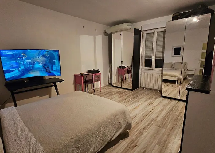 Bed To Rent - Maison Calme Avec Jacuzzi Sous Supplement Quarto em Acomodações Particulares Bordéus