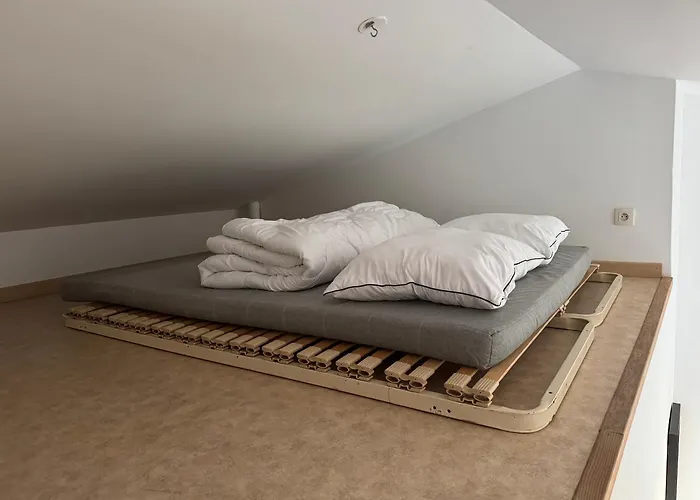 Quarto em Acomodações Particulares Bed To Rent - Maison Calme Avec Jacuzzi Sous Supplement