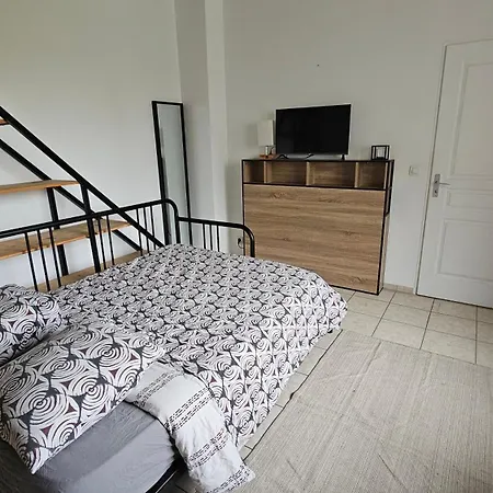 Bed To Rent - Maison Calme Avec Jacuzzi Sous Supplement * Bordeaux